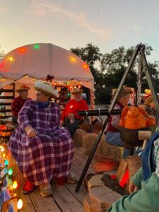 Christmas activities at Sunshine Village. We offer RV sites, new and preowned homes in Central Florida near The Villages in Webster.