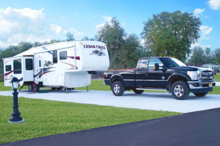 Spacious RV sites at Sunshine Village in Central FL in Webster.